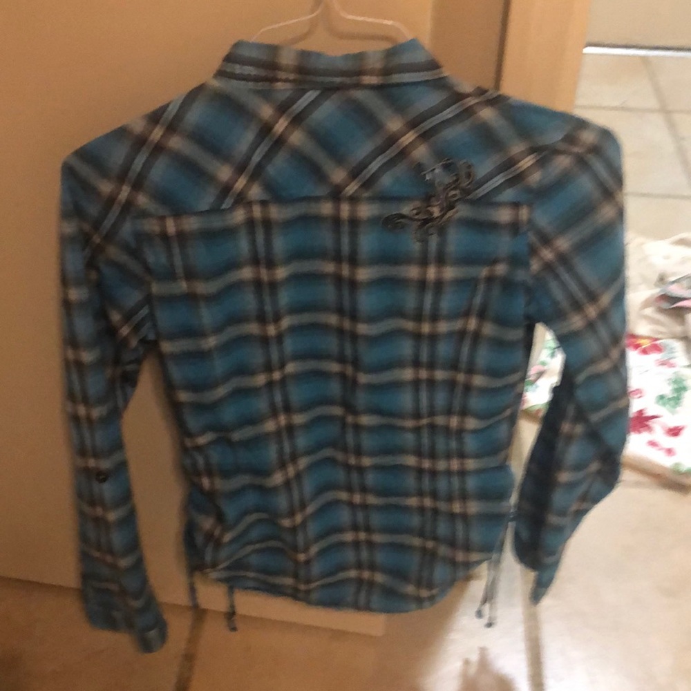 Shirt - Picture 2 of 3